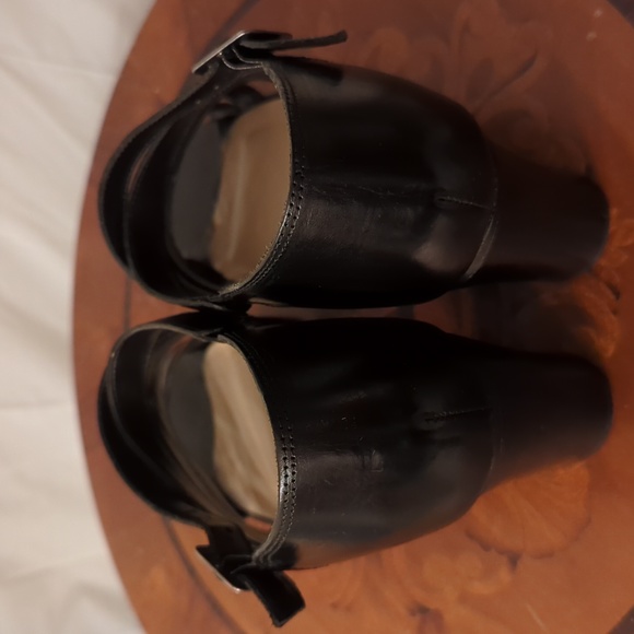 Flings by Macy's Black Heeled Sandals Size 9 M - Picture 4 of 8